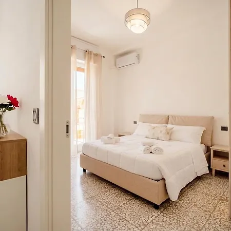 Augustea - Apartamento Bari