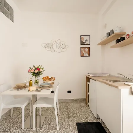Augustea - Apartamento Bari