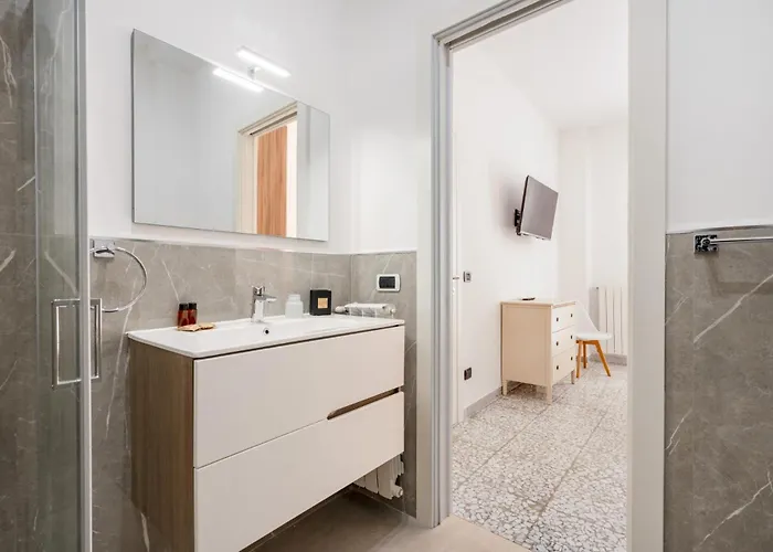 Augustea - * בארי